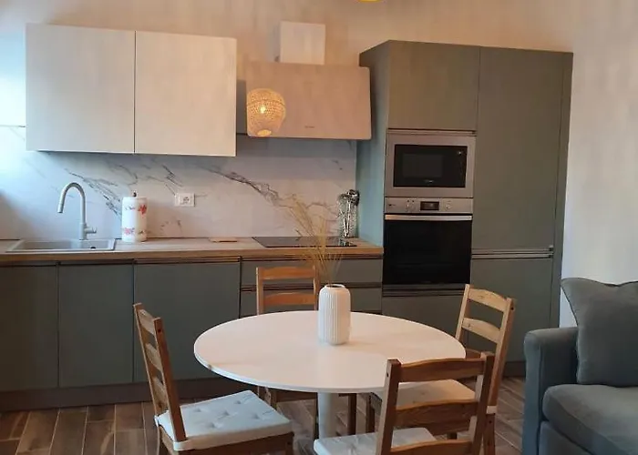 Casina Elena - Viareggio centro