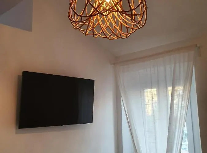 Casina Elena - Viareggio Centro